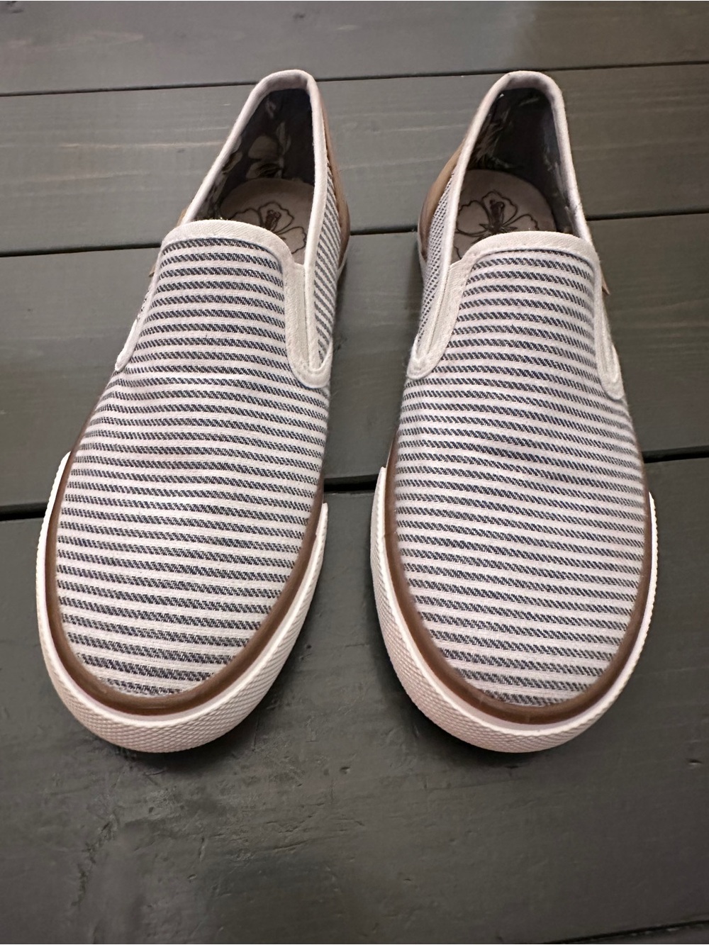 Tommy Bahama Sailor Striped Canvas Slip On Sneaker Boat Shoes